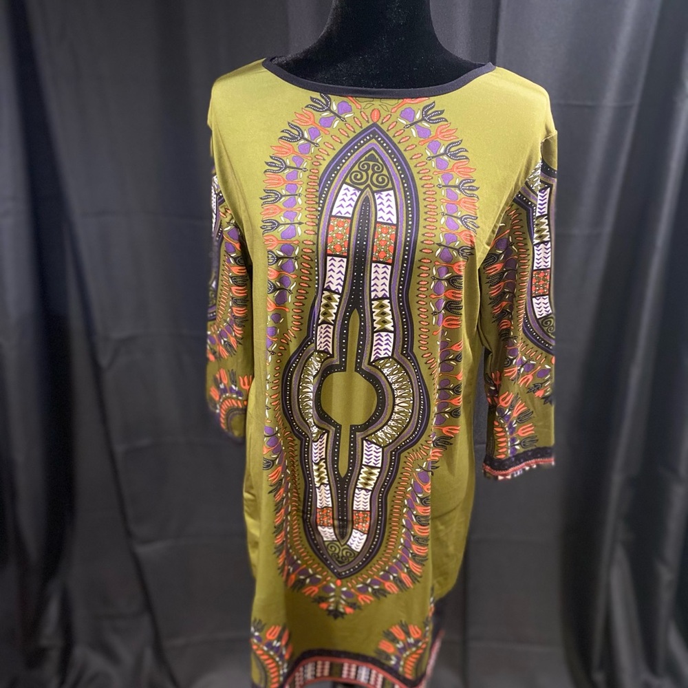 Women’s dress and pant set